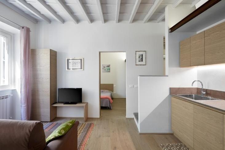 Apartment Luna At Your Fingertips Florenz